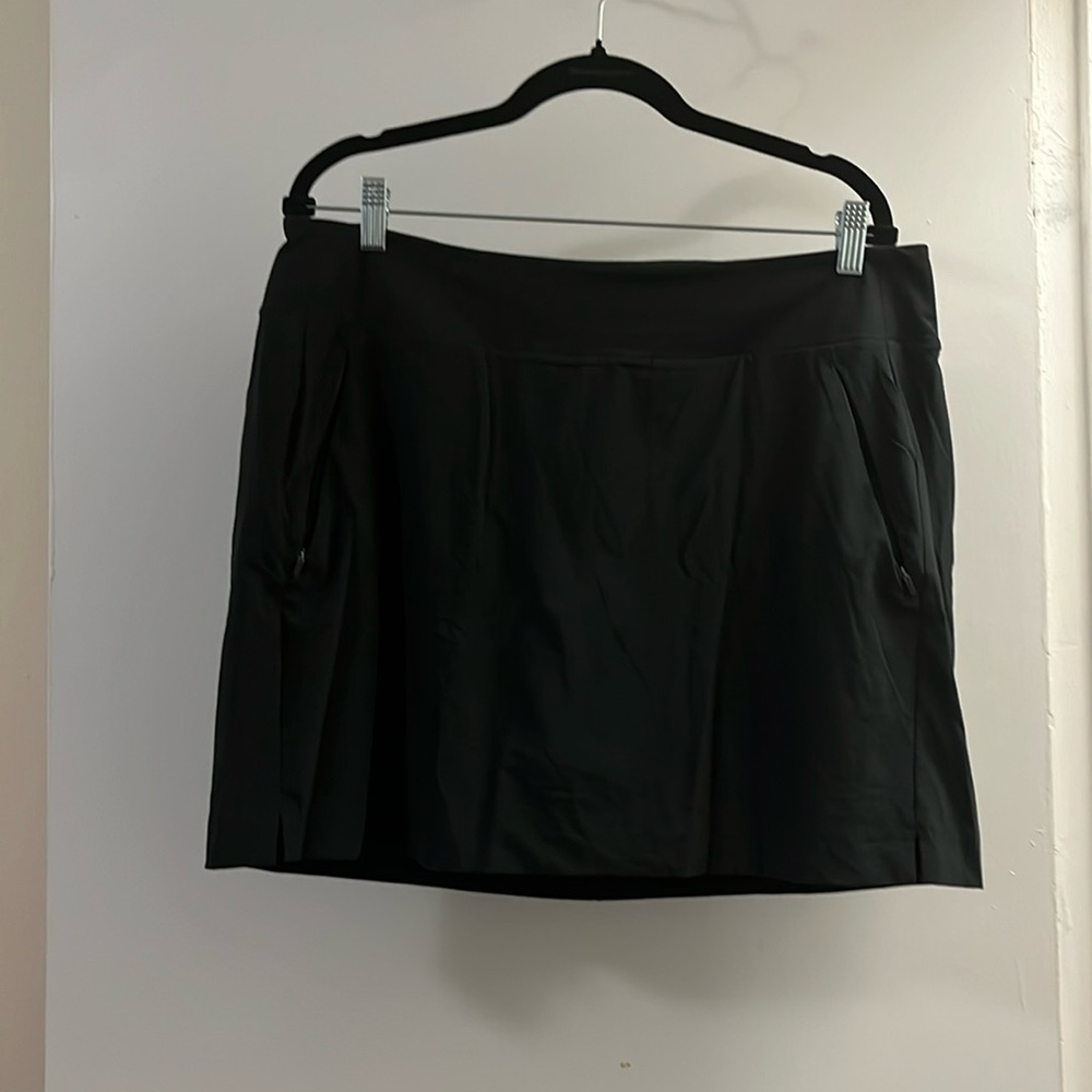 Athleta black skirt (with shorts underneath) in a size 16